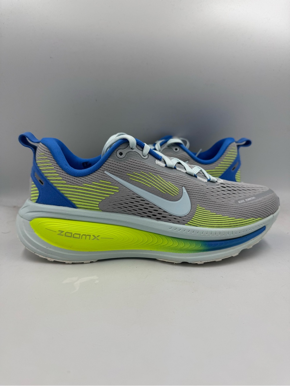 Nike Vomero 18 NBY By You Smoke Grey Game Royal Volt BRAND NEW Size 6.5 Women